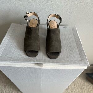 Women's green Suede Open-Toe Shoes